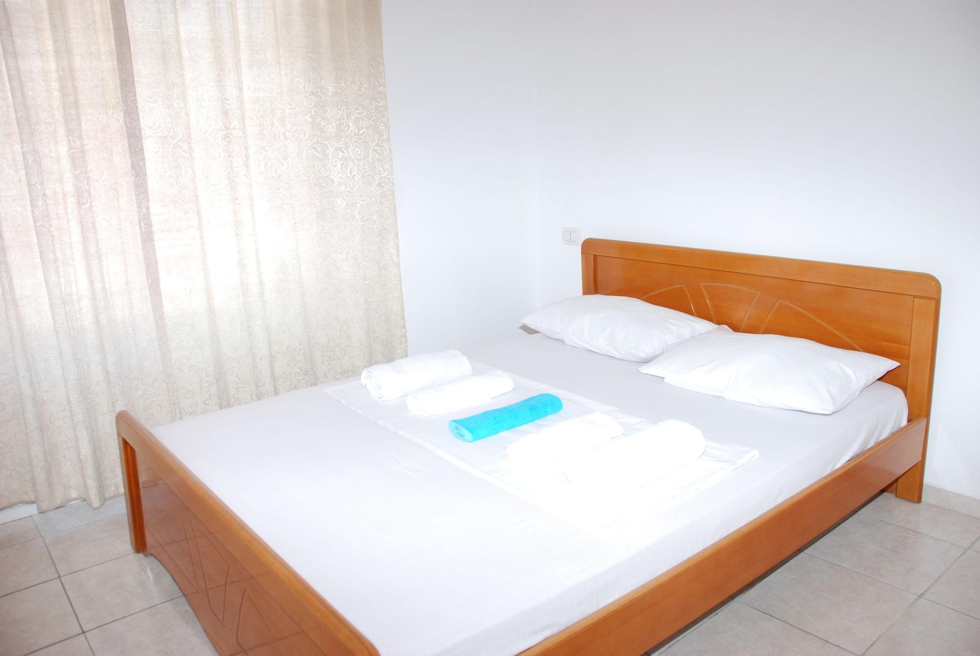 Casa Mia Hotel Sarande Ngoại thất bức ảnh