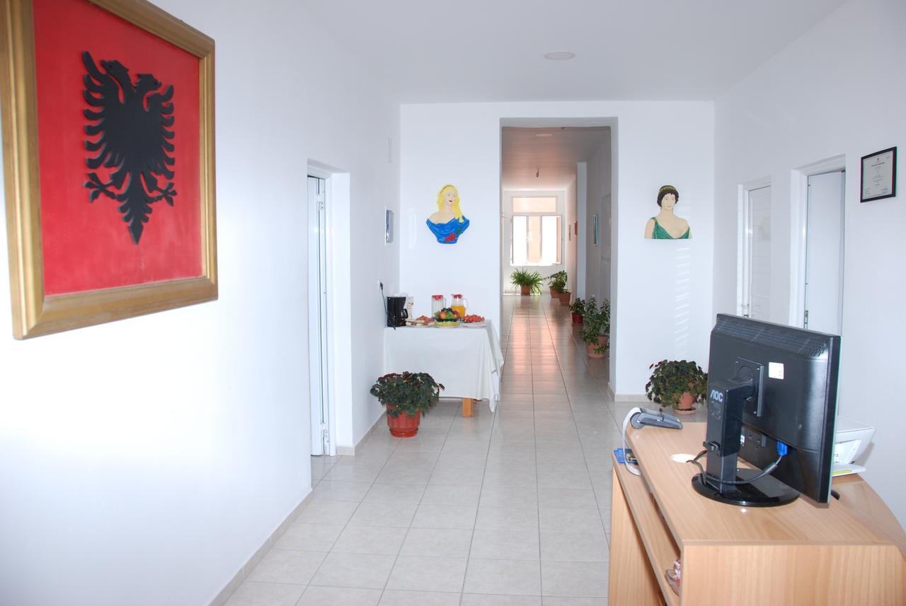 Casa Mia Hotel Sarande Ngoại thất bức ảnh