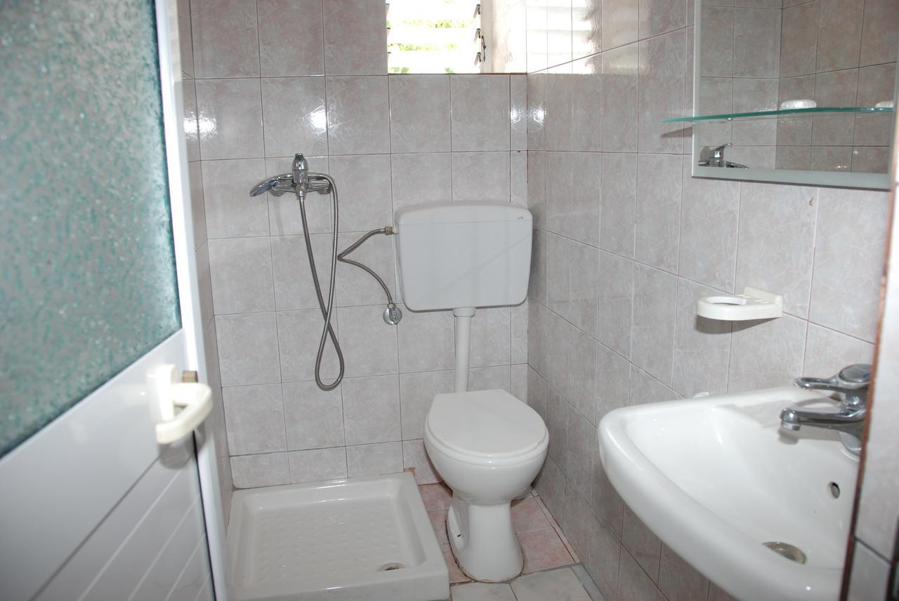 Casa Mia Hotel Sarande Ngoại thất bức ảnh